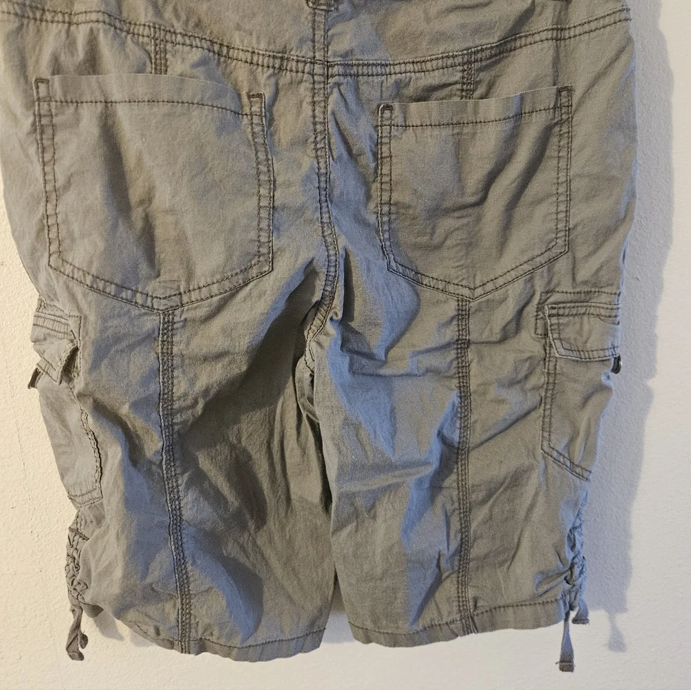 Naturals Reflections Womans Bermuda Shorts Size 6 - Picture 12 of 16